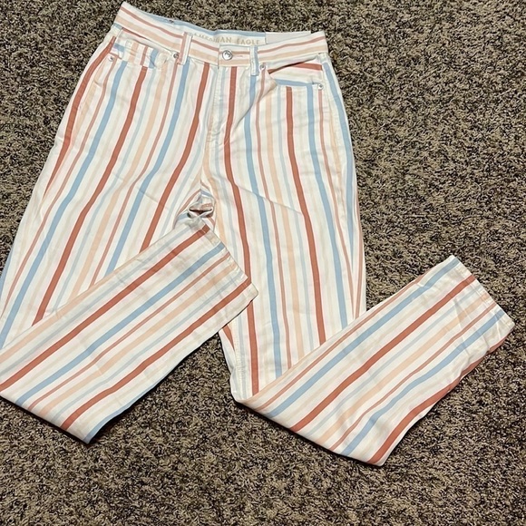 American Eagle Outfitters White Striped Straight Leg mom Jeans - Picture 5 of 12